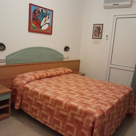 Hotel Giunchi Червія Екстер'єр фото