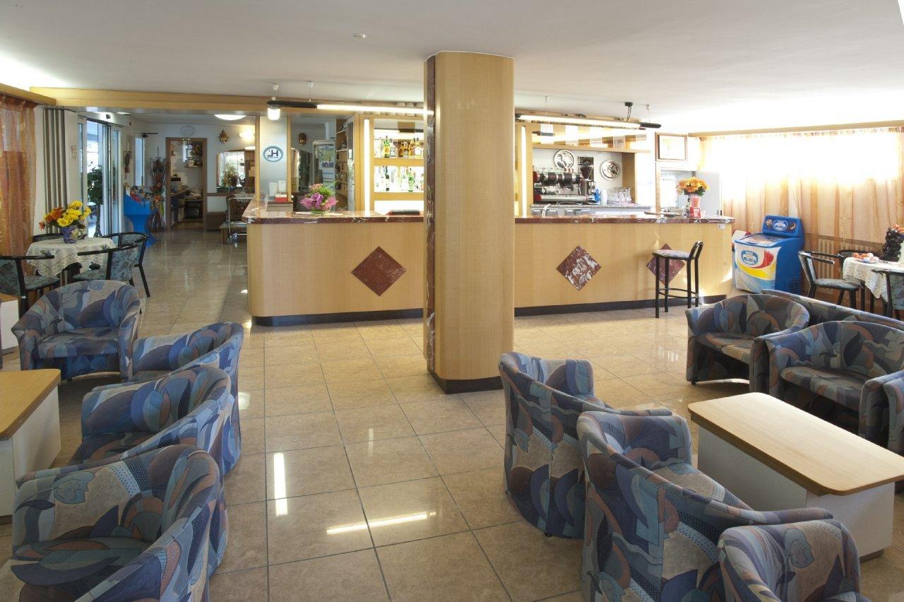 Hotel Giunchi Червія Екстер'єр фото